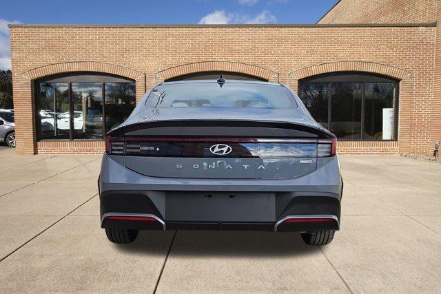 new 2026 Hyundai Sonata Hybrid car, priced at $29,944
