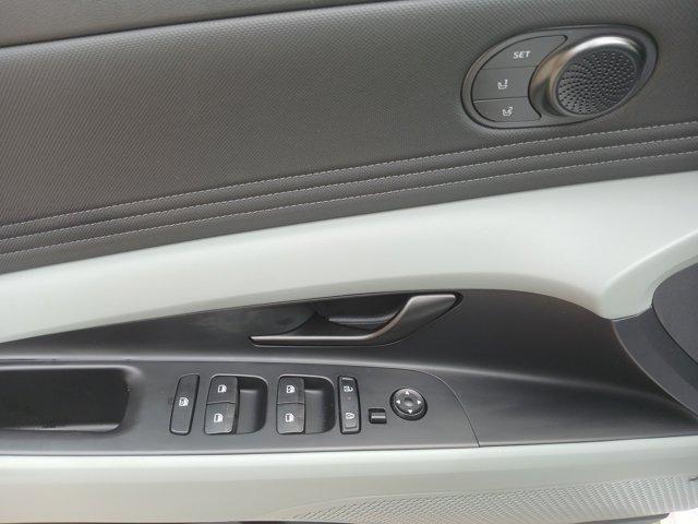 new 2025 Hyundai ELANTRA HEV car, priced at $29,988