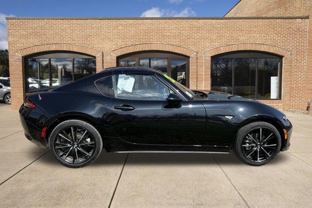 used 2025 Mazda MX-5 Miata RF car, priced at $32,200