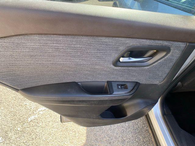 used 2021 Nissan Rogue car, priced at $18,995