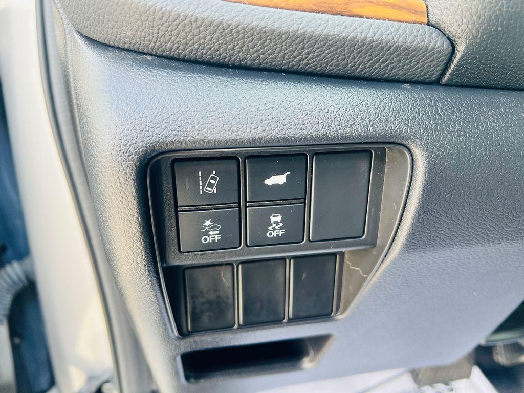 used 2021 Honda CR-V car, priced at $25,726