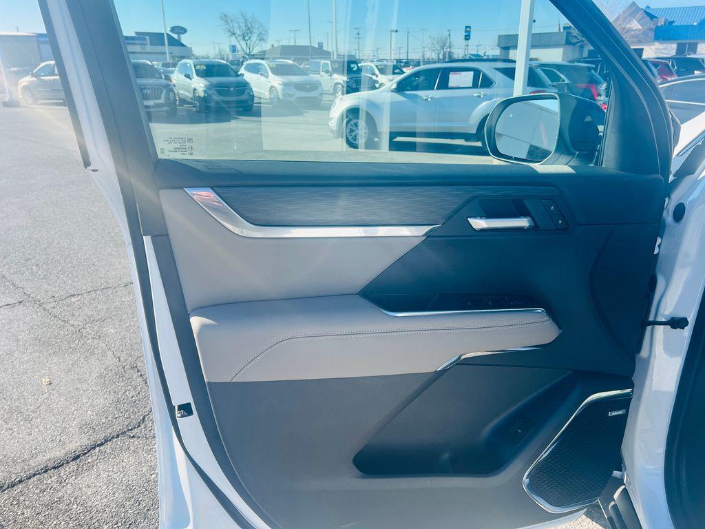 new 2026 GMC Acadia car, priced at $47,611