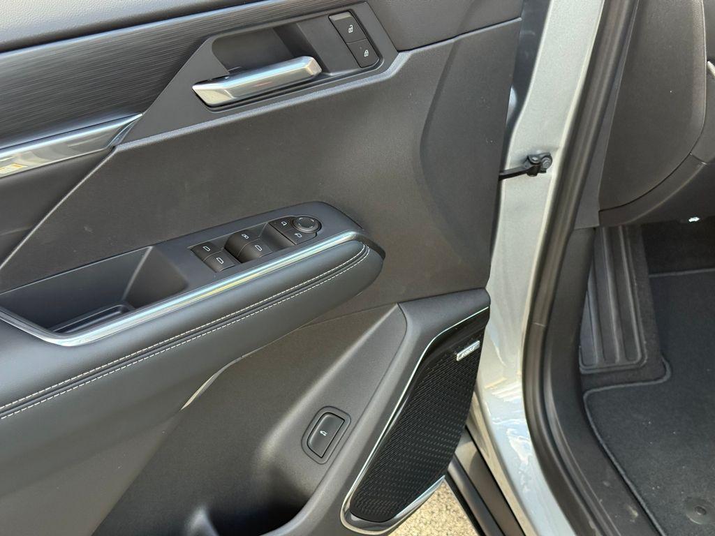 new 2026 GMC Acadia car, priced at $48,602