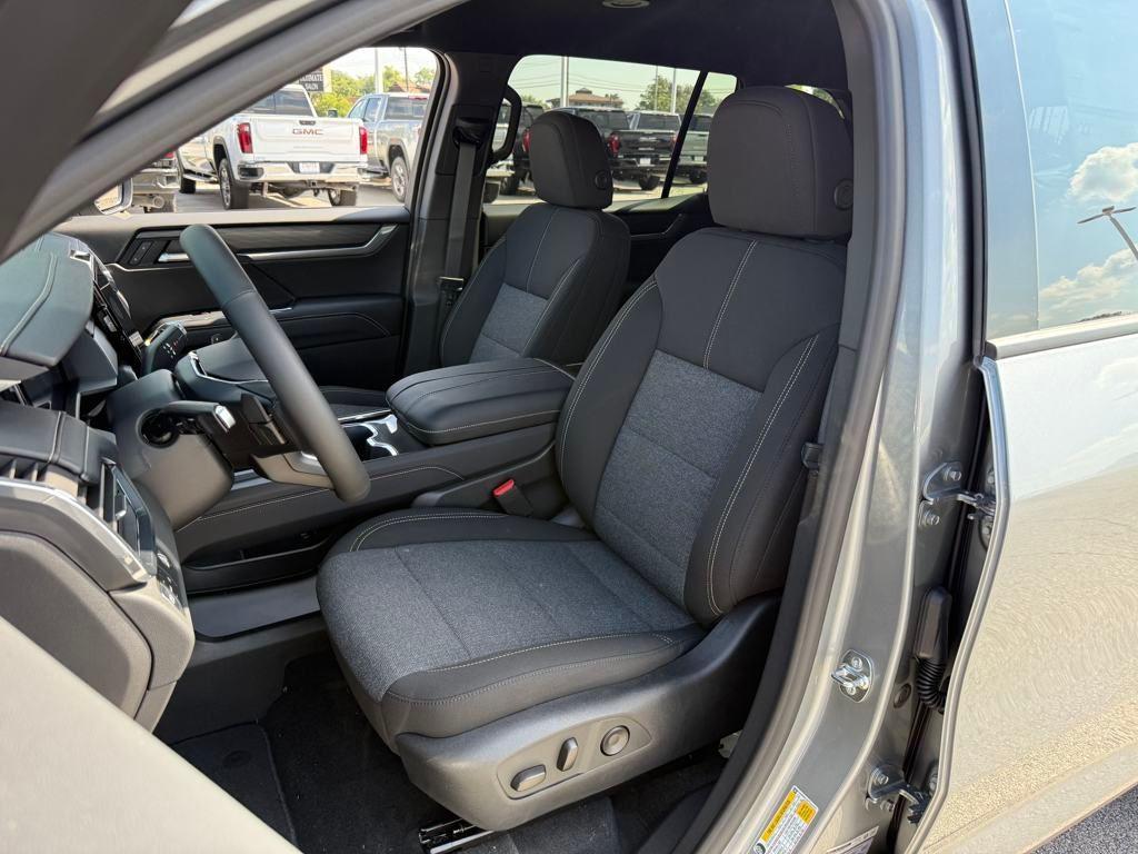 new 2026 GMC Acadia car, priced at $44,373