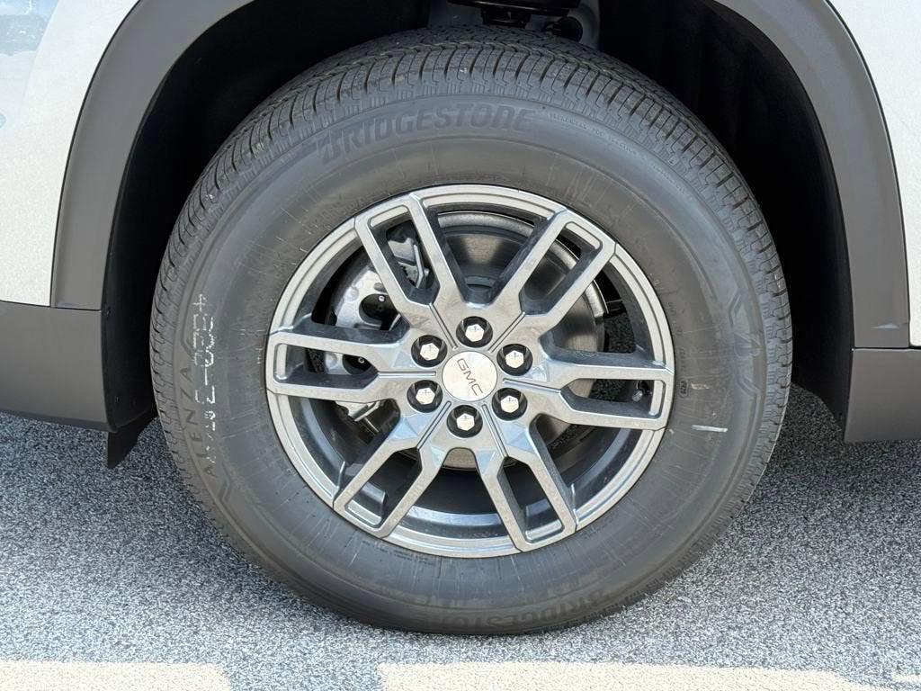 new 2026 GMC Acadia car, priced at $44,256