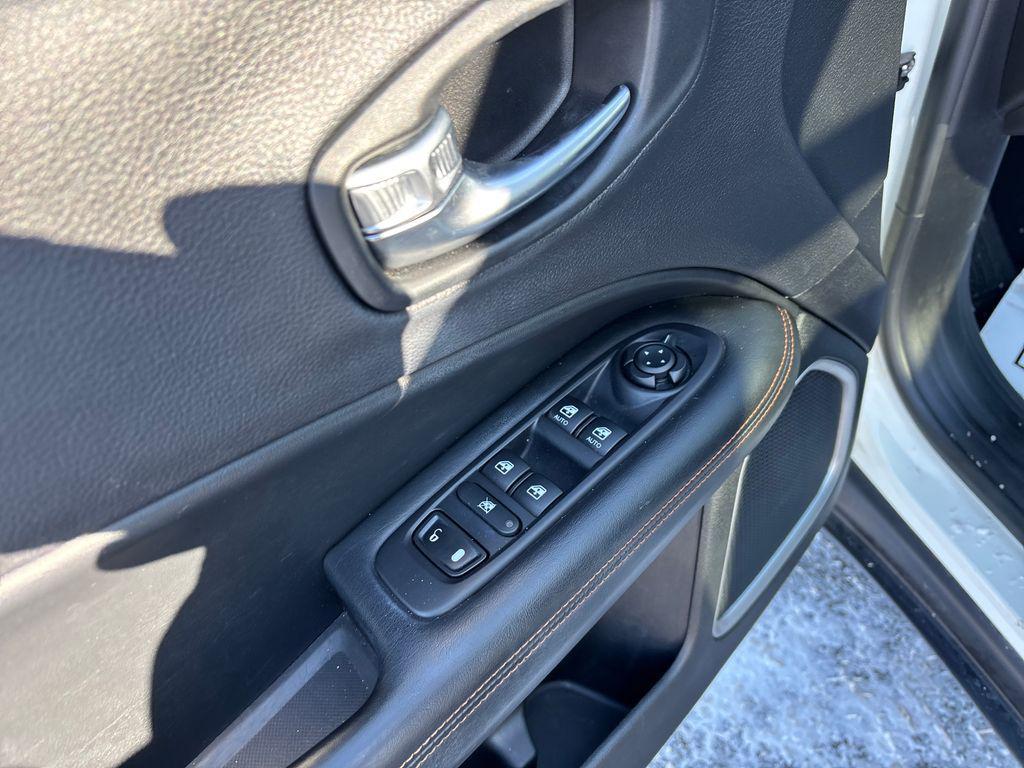 used 2018 Jeep Compass car, priced at $15,775