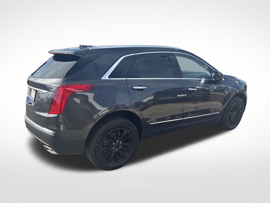 used 2018 Cadillac XT5 car, priced at $16,226