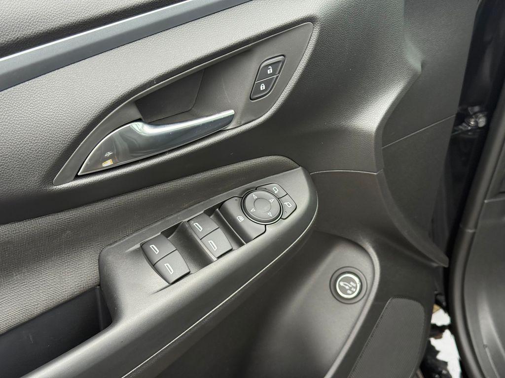 new 2026 Buick Envista car, priced at $26,620