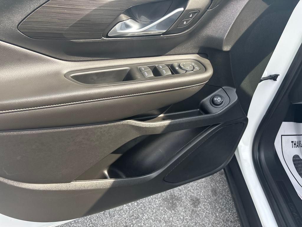 2022 Summit White GMC Terrain