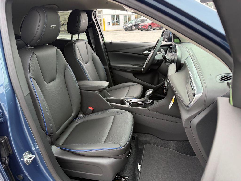 new 2026 Buick Encore GX car, priced at $27,887