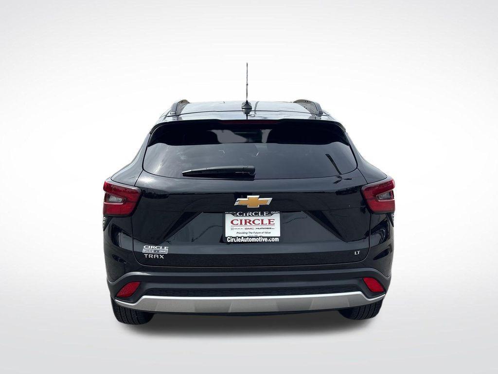 used 2025 Chevrolet Trax car, priced at $22,226