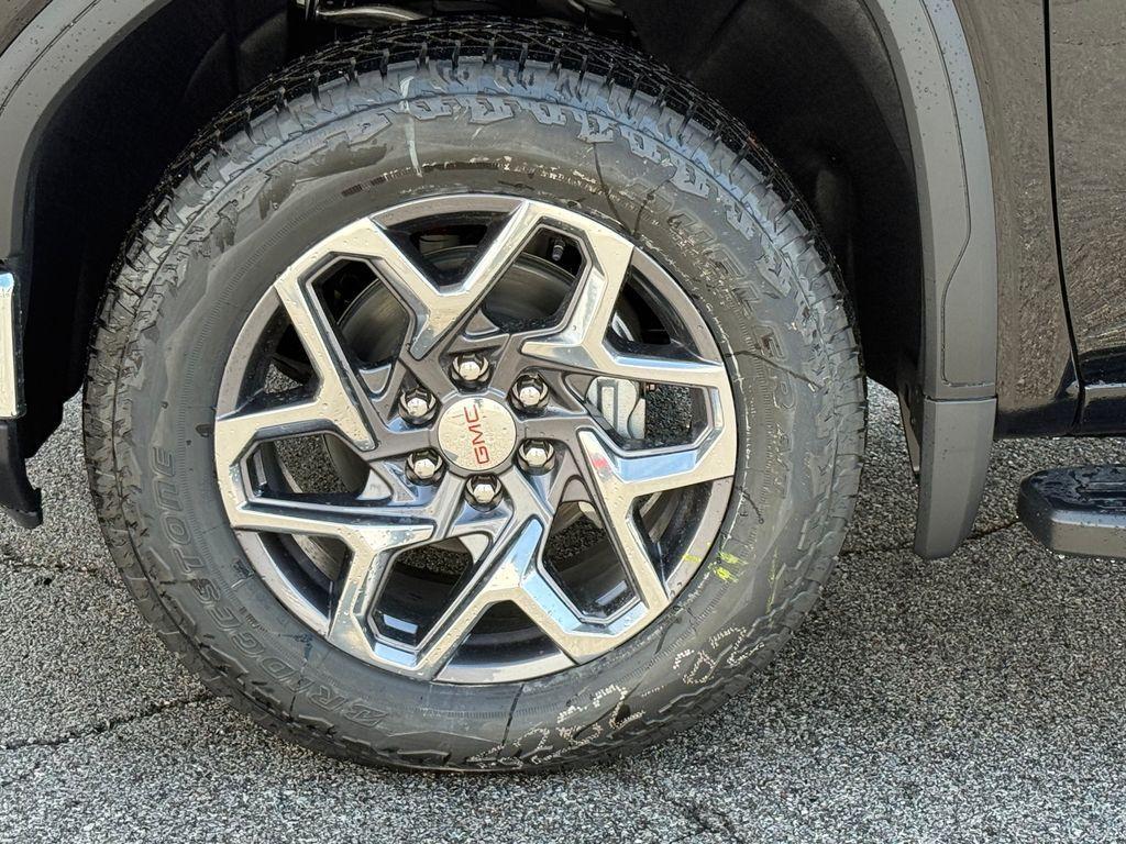 new 2026 GMC Sierra 1500 car, priced at $56,756