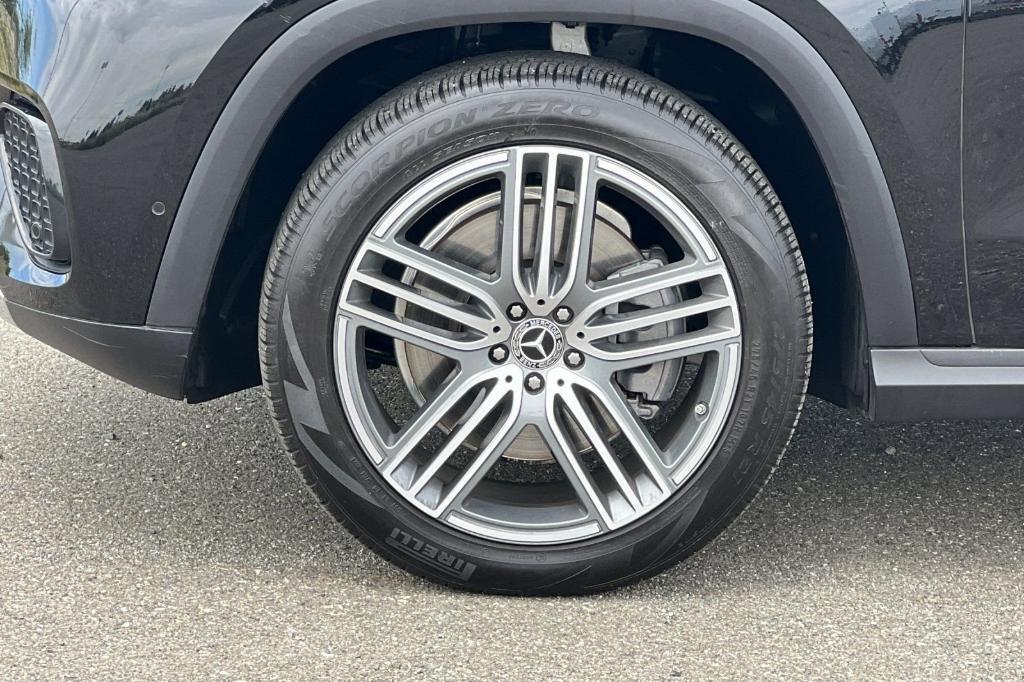 used 2025 Mercedes-Benz GLS 450 car, priced at $67,249