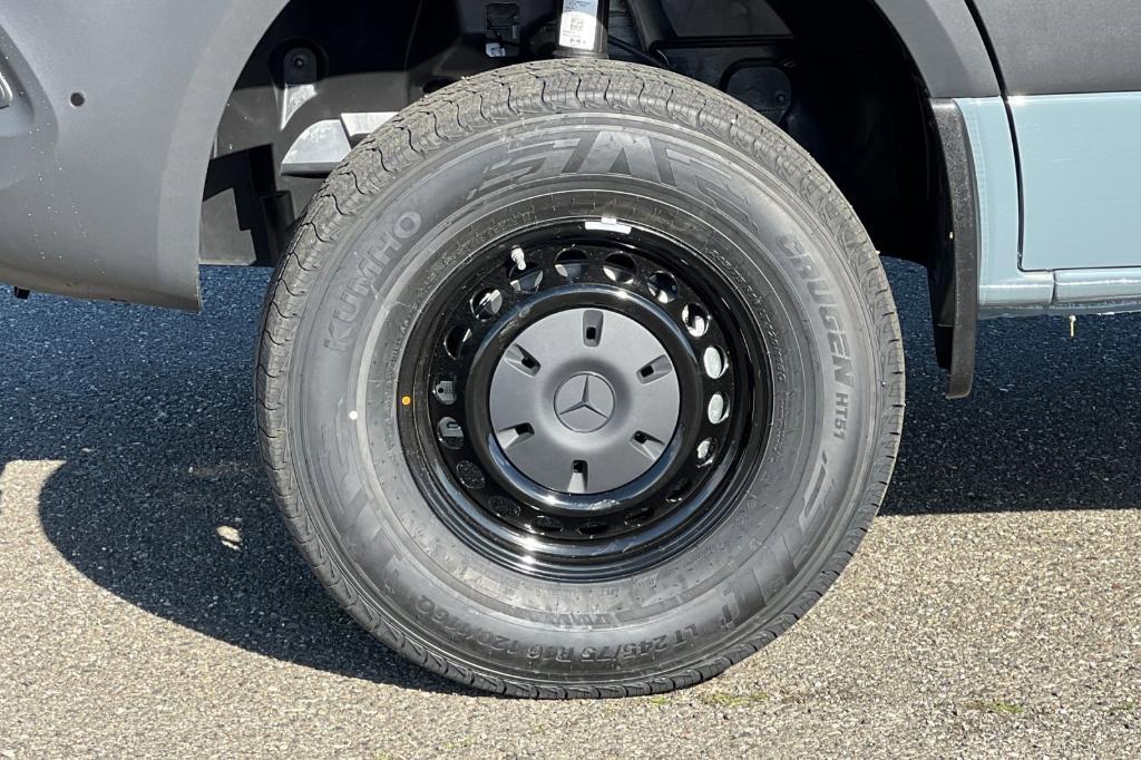 new 2026 Mercedes-Benz Sprinter 2500 car, priced at $77,263