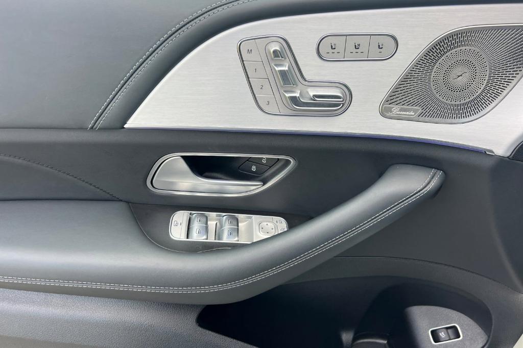 used 2024 Mercedes-Benz AMG GLE 63 car, priced at $90,999