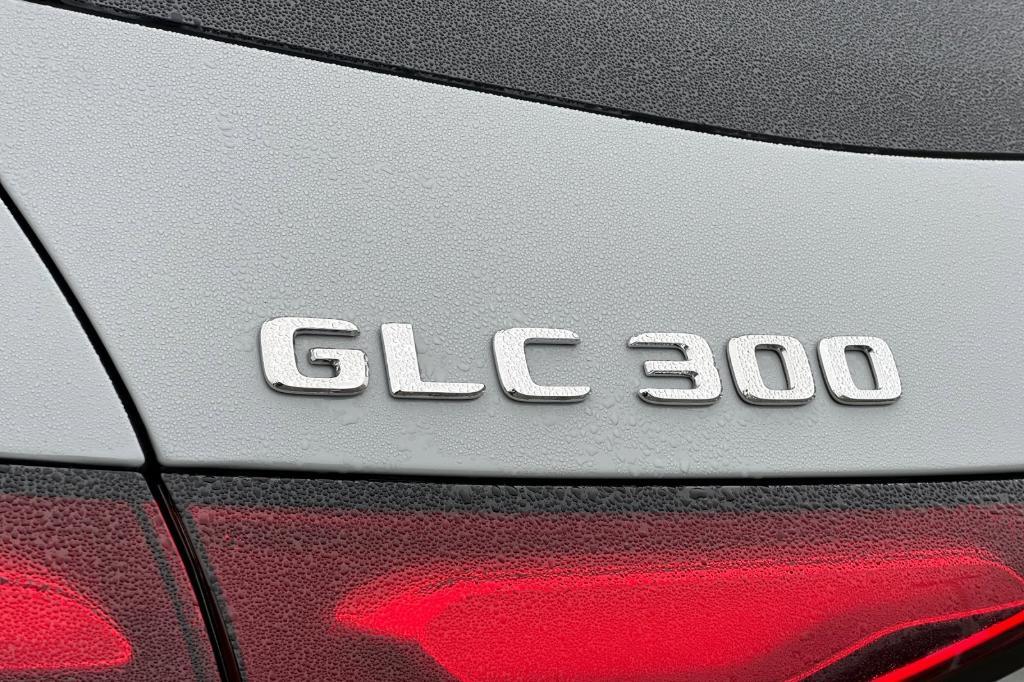 new 2026 Mercedes-Benz GLC 300 car, priced at $57,605