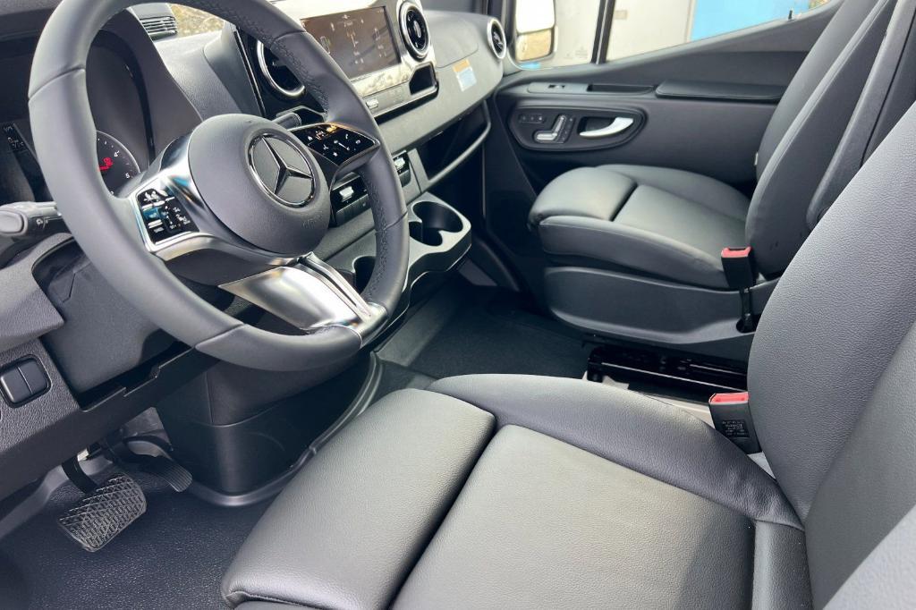 new 2026 Mercedes-Benz Sprinter 2500 car, priced at $76,668