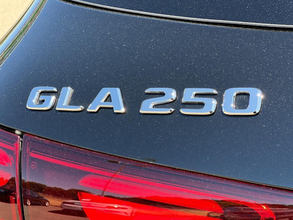 new 2026 Mercedes-Benz GLA 250 car, priced at $46,300