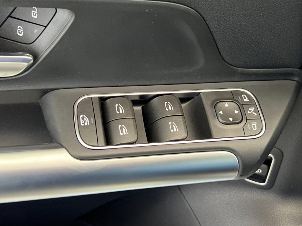 new 2026 Mercedes-Benz GLA 250 car, priced at $46,300