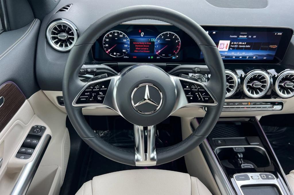 used 2026 Mercedes-Benz GLA 250 car, priced at $42,984