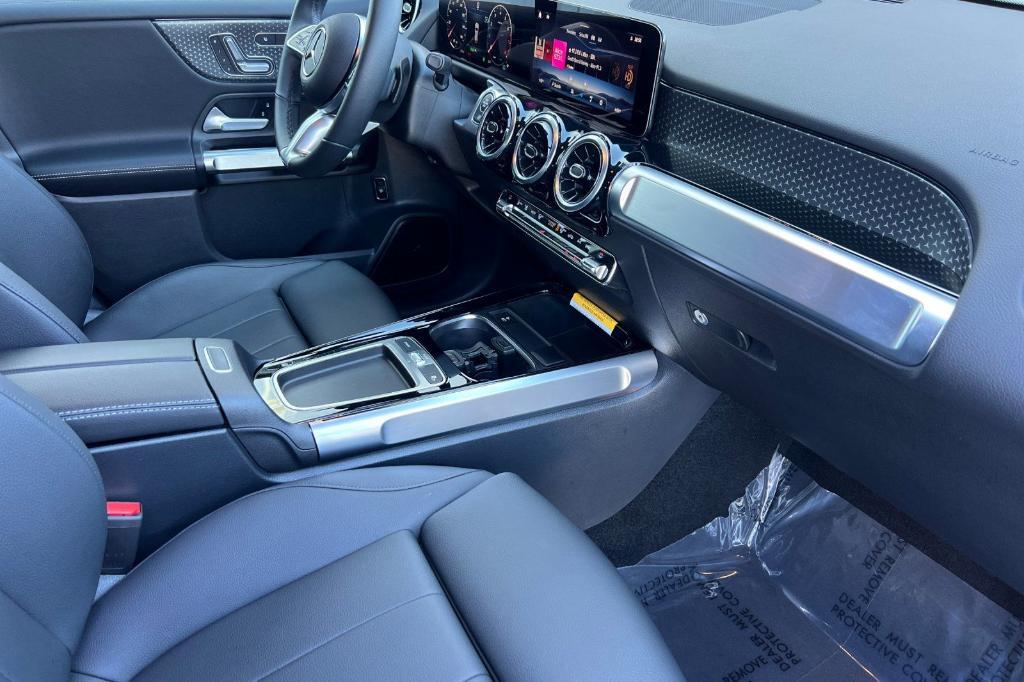 used 2026 Mercedes-Benz GLB 250 car, priced at $38,199