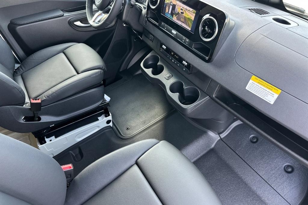 new 2025 Mercedes-Benz Sprinter 2500 car, priced at $80,070