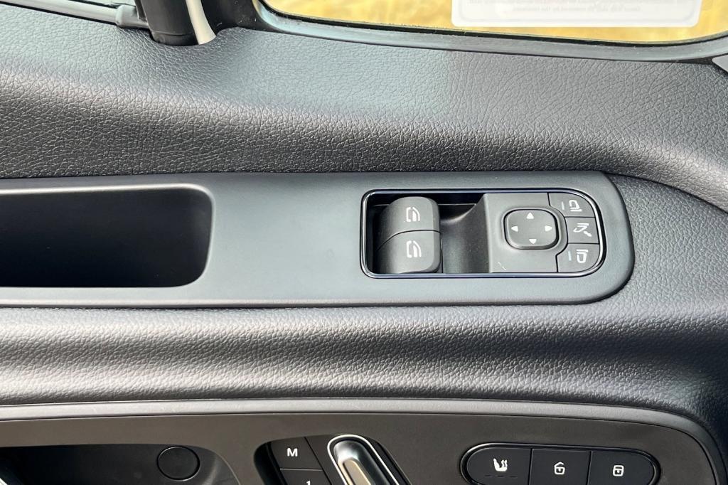 new 2026 Mercedes-Benz Sprinter 2500 car, priced at $72,709