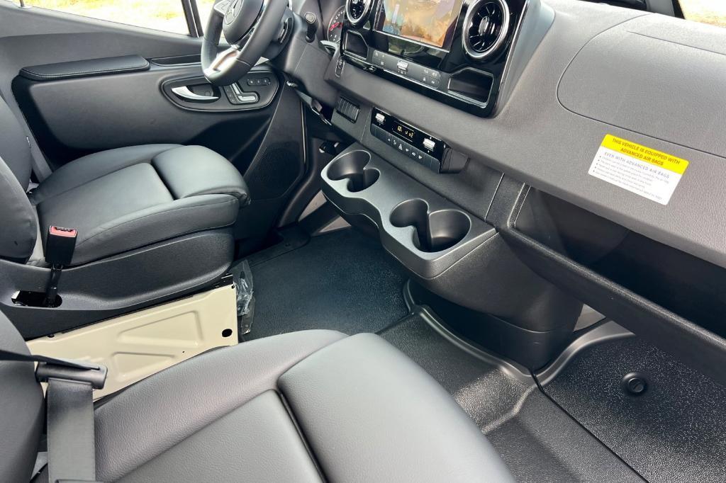 new 2026 Mercedes-Benz Sprinter 2500 car, priced at $72,709