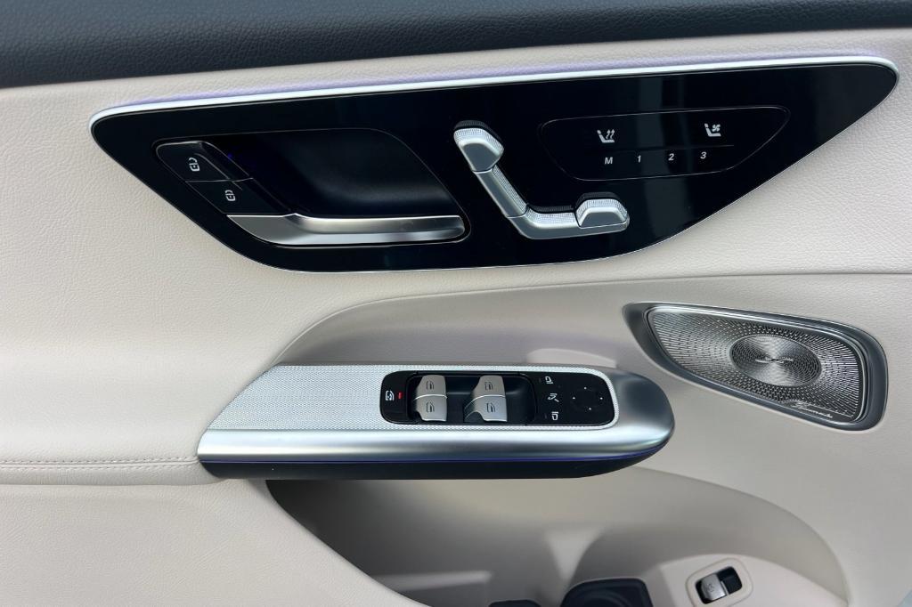 new 2026 Mercedes-Benz GLC 300 car, priced at $57,540