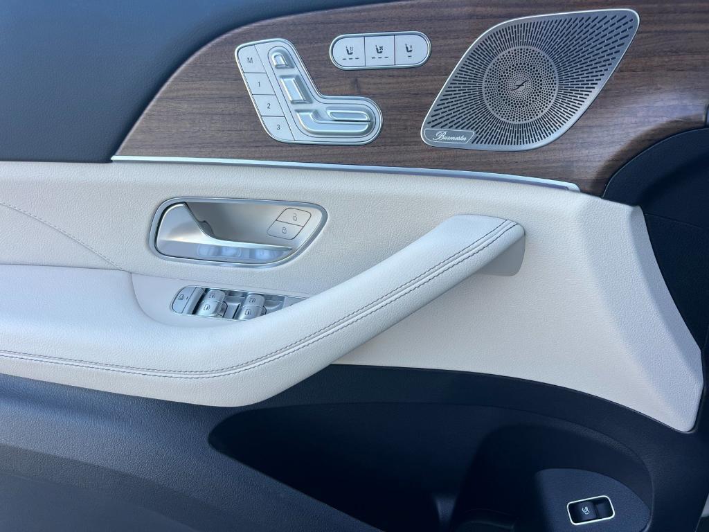 new 2026 Mercedes-Benz GLE 450 car, priced at $80,085