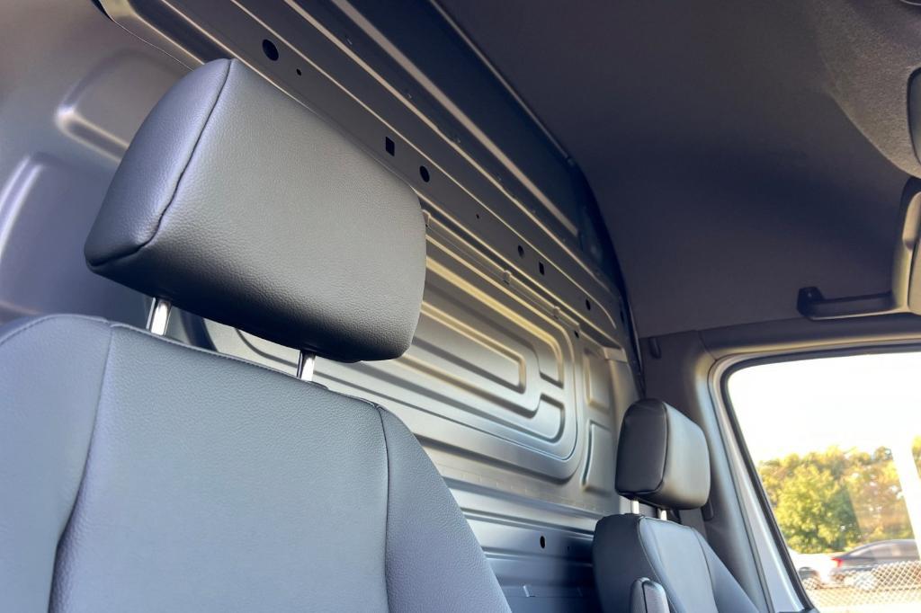 new 2026 Mercedes-Benz Sprinter 2500 car, priced at $65,033