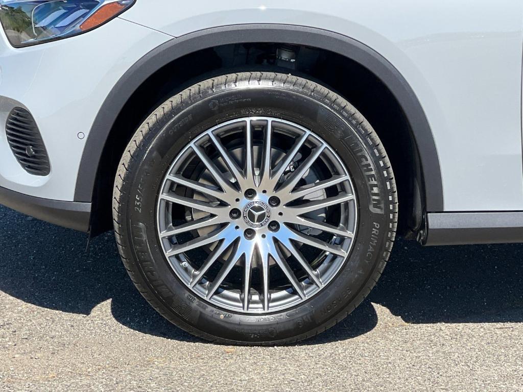 new 2026 Mercedes-Benz GLC 300 car, priced at $57,040
