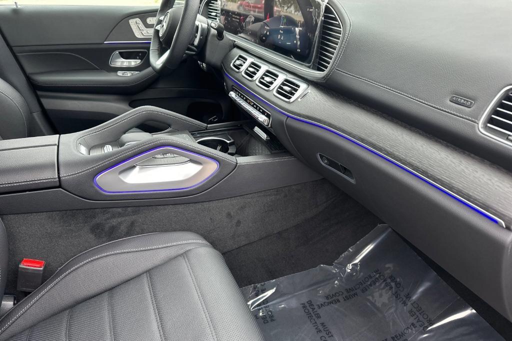 new 2026 Mercedes-Benz GLS 450 car, priced at $97,100