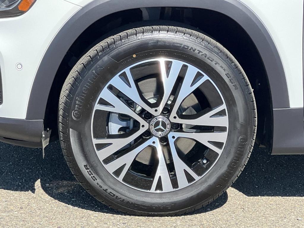 new 2026 Mercedes-Benz GLB 250 car, priced at $50,730