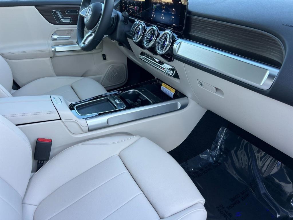 new 2026 Mercedes-Benz GLB 250 car, priced at $50,730