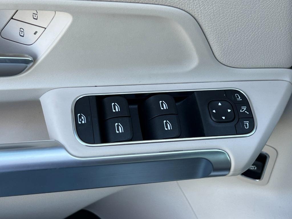 new 2026 Mercedes-Benz GLB 250 car, priced at $50,730