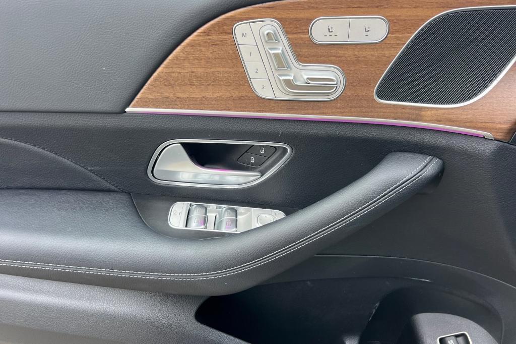 used 2025 Mercedes-Benz GLE 350 car, priced at $55,331