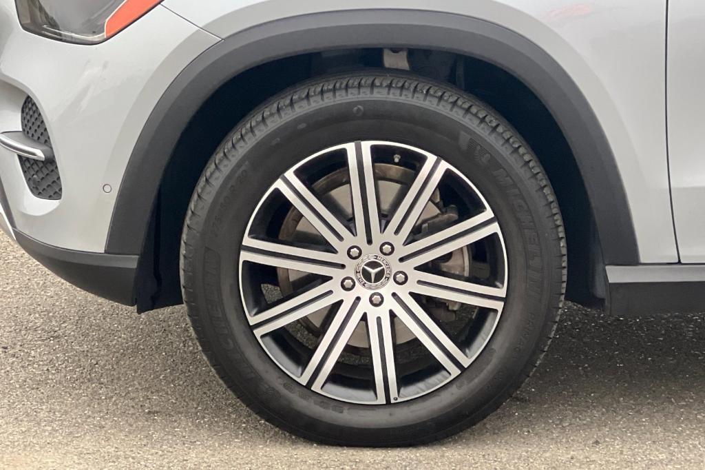 used 2025 Mercedes-Benz GLE 350 car, priced at $55,331