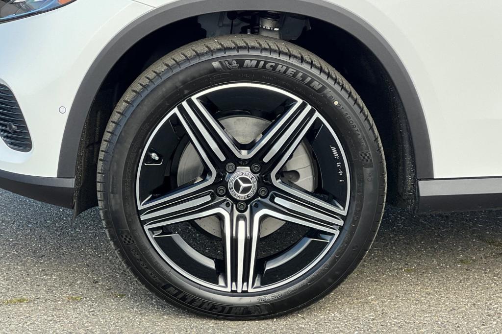 new 2026 Mercedes-Benz GLC 300 car, priced at $56,815