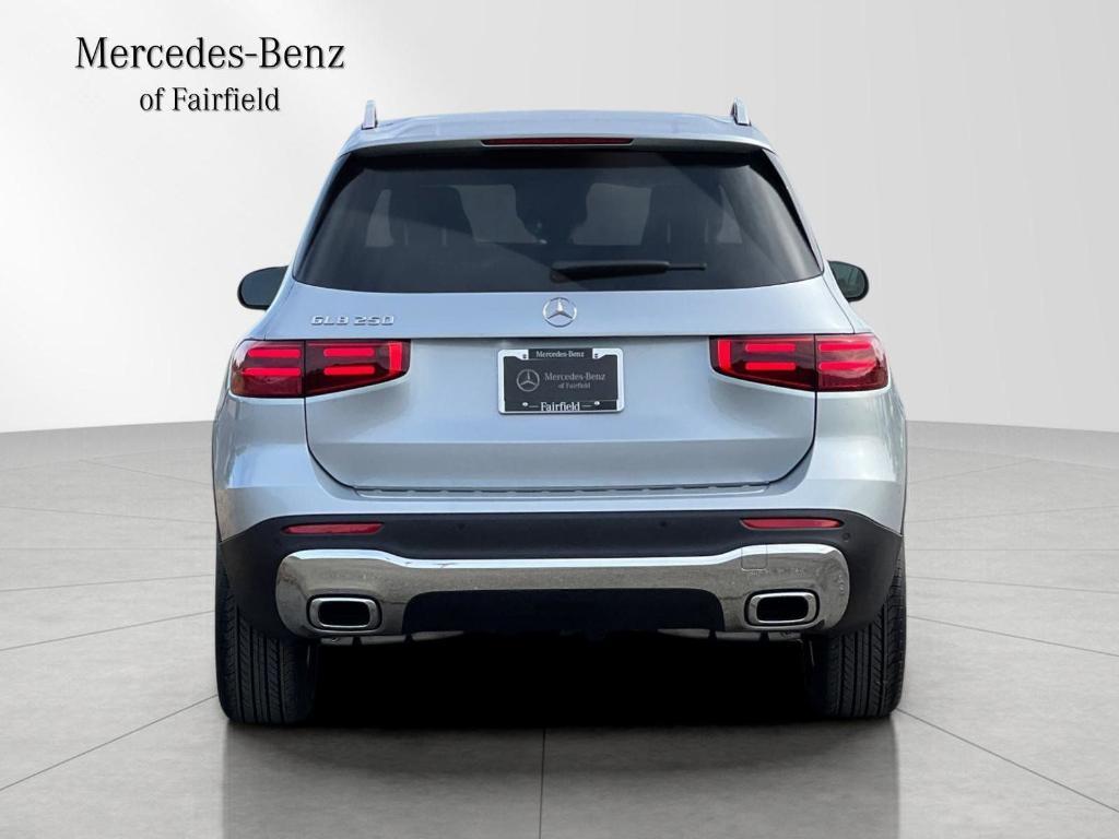 new 2026 Mercedes-Benz GLB 250 car, priced at $49,325