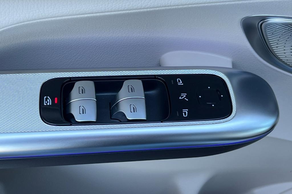 new 2026 Mercedes-Benz GLC 300 car, priced at $55,810