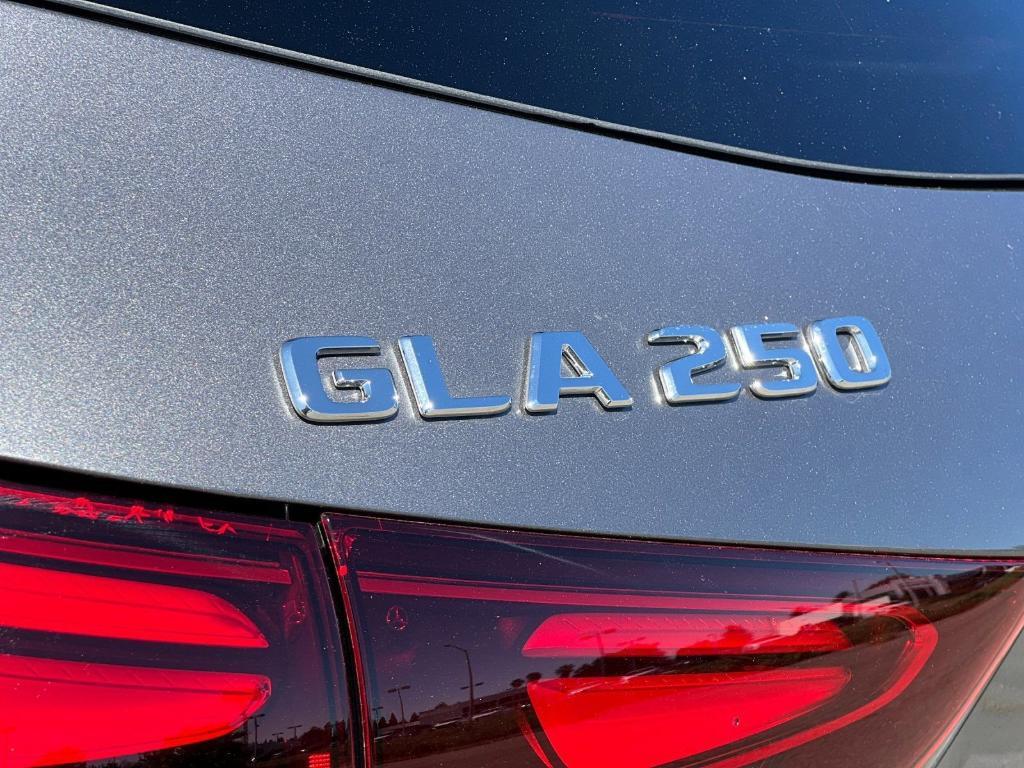 new 2026 Mercedes-Benz GLA 250 car, priced at $47,180