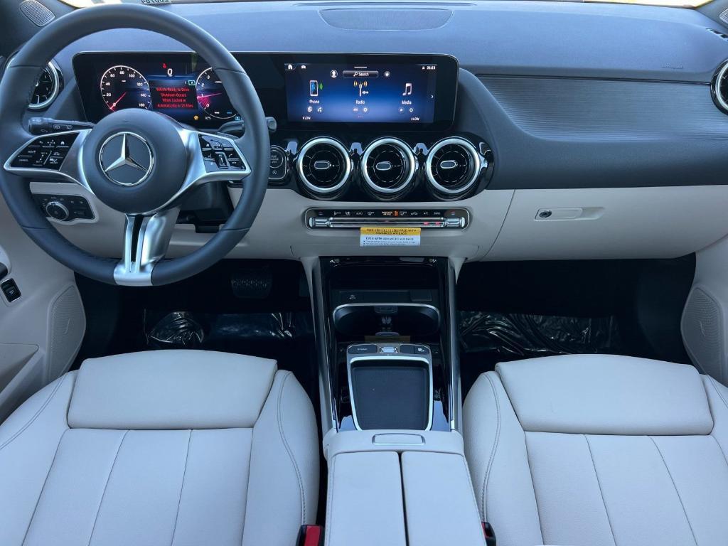 new 2026 Mercedes-Benz GLA 250 car, priced at $47,180