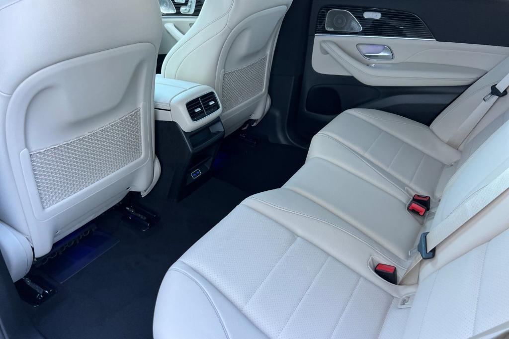 new 2026 Mercedes-Benz GLE 450 car, priced at $82,790