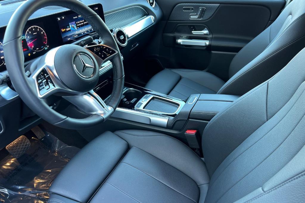 used 2026 Mercedes-Benz GLB 250 car, priced at $43,084