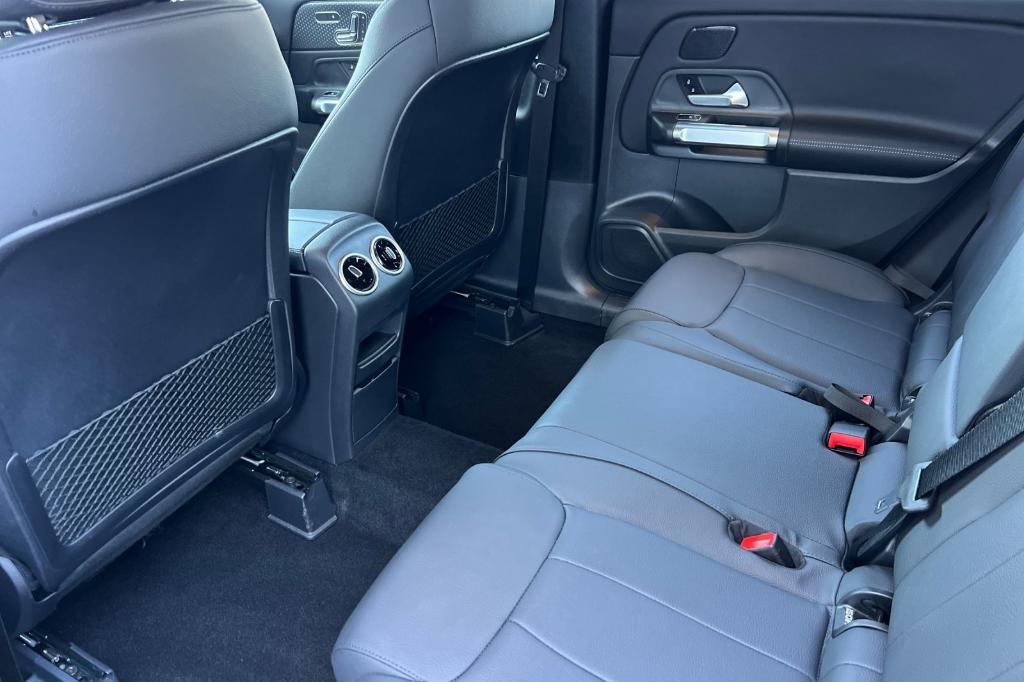 used 2026 Mercedes-Benz GLB 250 car, priced at $43,084