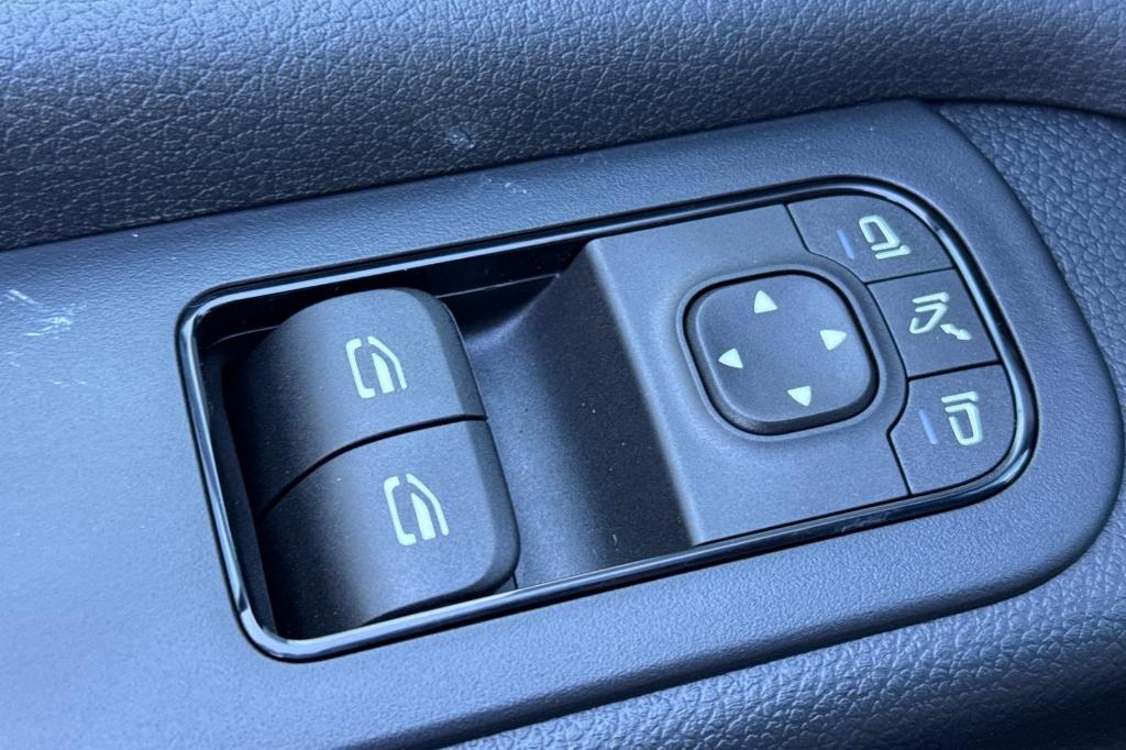 new 2025 Mercedes-Benz Sprinter 2500 car, priced at $88,392