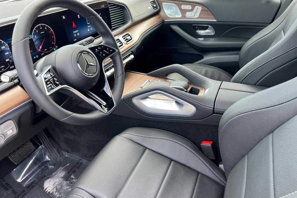 new 2026 Mercedes-Benz GLE 450 car, priced at $80,565