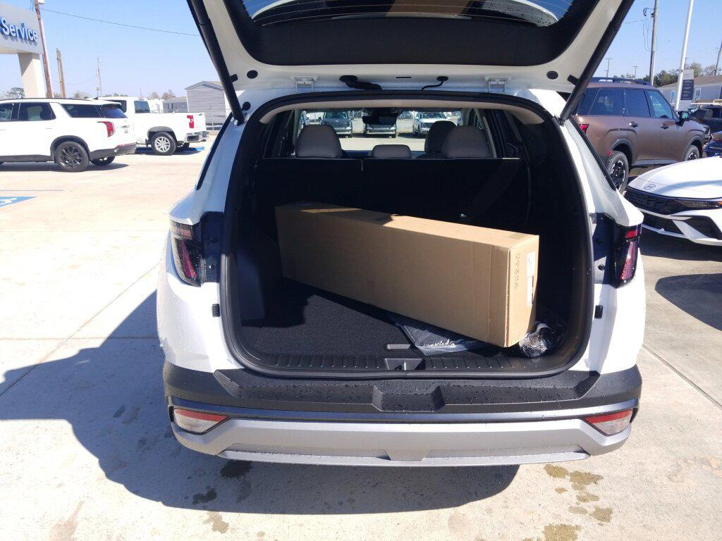 new 2026 Hyundai Tucson car, priced at $31,632