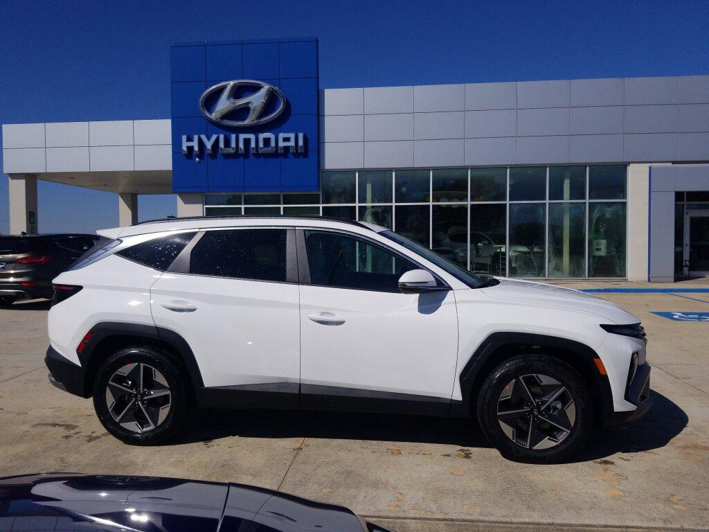 new 2026 Hyundai Tucson car, priced at $31,632